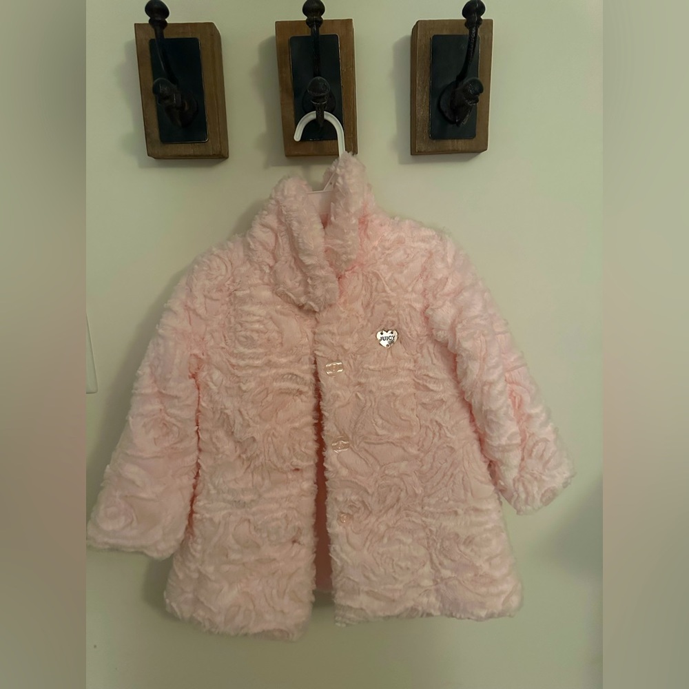 Juicy Couture toddler girls winter coat (3T)